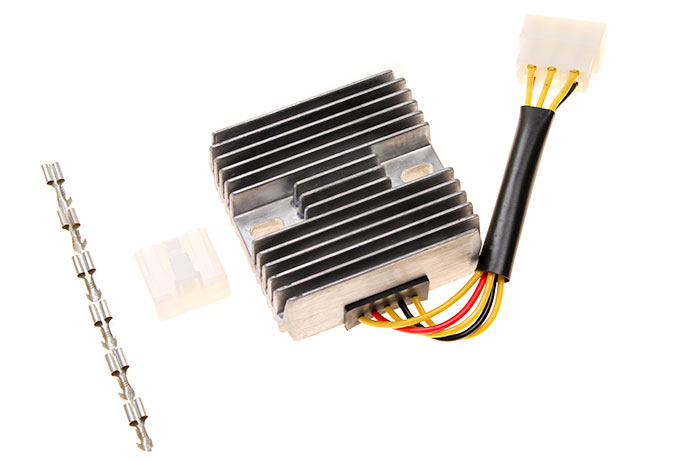 Suzuki Scooters AN250, AN400, UC125, UH125 Regulator Rectifier - RR20