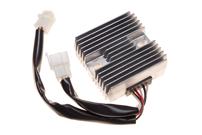 Yamaha RD125LC MK1, TZR125, SR125 upto 1998 Regulator Rectifier - RR27