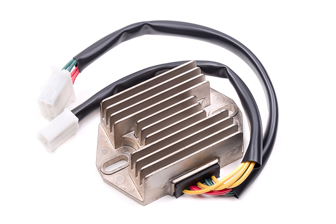 Honda FJS600 Silverwing, CX650, GL650, NV650C Regulator Rectifier - RR65